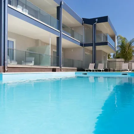 Meridian Unita 3 *